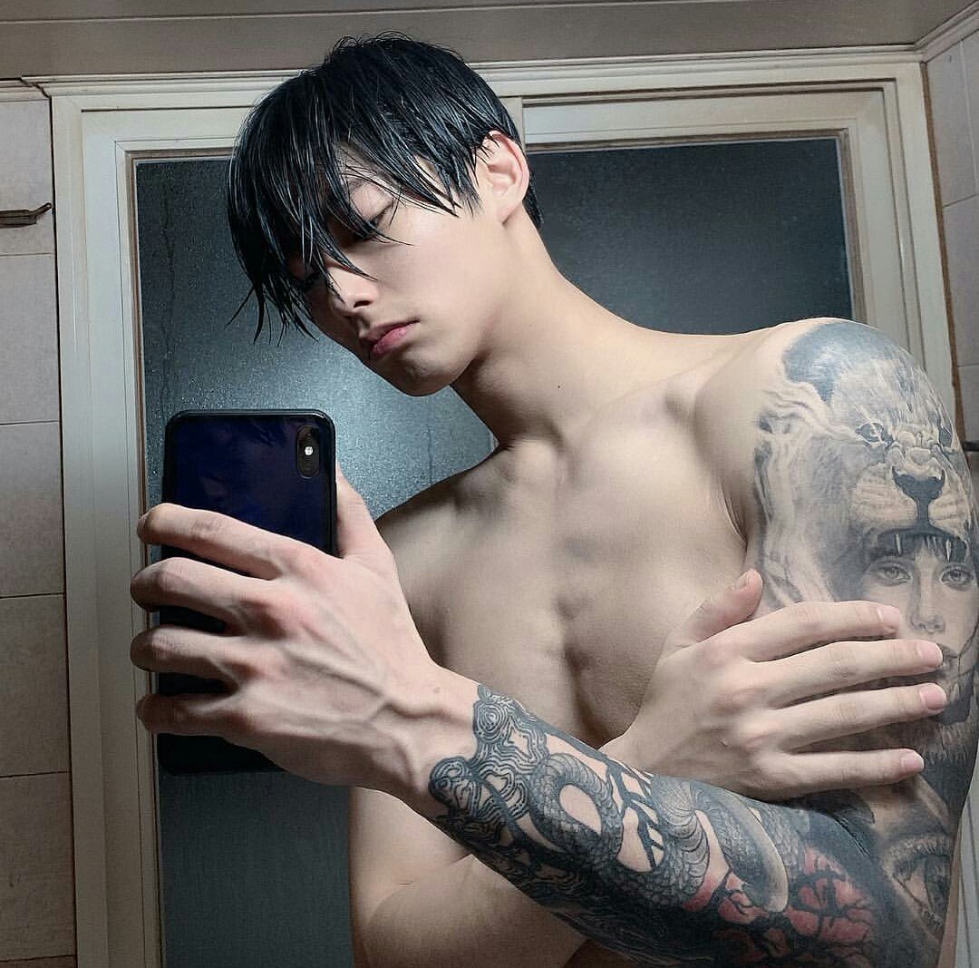 Best Gay Asian Onlyfans