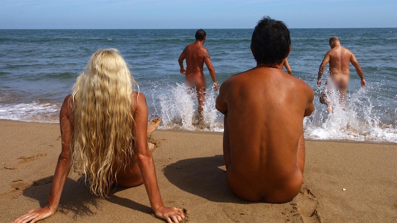 Nudist Beach Gifs Nudist Skydiving